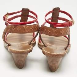 Louis Vuitton Brown/Red Monogram Embossed Leather and Patent T-Strap Wedge Sandals Size 36