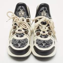Louis Vuitton White/Blue Monogram Canvas and Fabric Archlight Low Top Sneakers Size 39