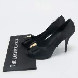 Louis Vuitton Black Satin Peep Toe Platform Pumps Size 40.5