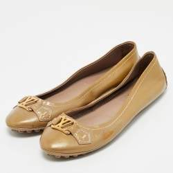 Louis Vuitton Beige Patent Leather Oxford Ballet Flats Size 39