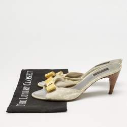 Louis Vuitton Yellow/Cream Monogram Fabric and Patent Leather Bow Slide Sandals Size 39.5