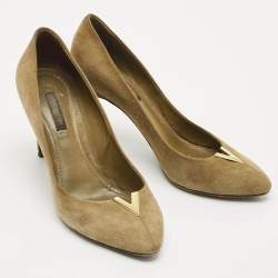 Pre Owned Louis Vuitton Green  Suede Heart Breaker Pointed Toe Pumps Size 37