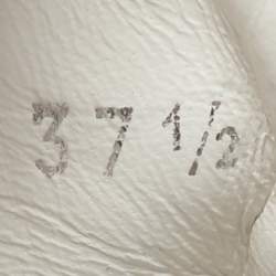 Pre Owned حذاء رياضي لوي فيتون أبيض/بني شبكي ومغلف بقماش مونوجرامي أرشلايت منخفض مقاس 37.5