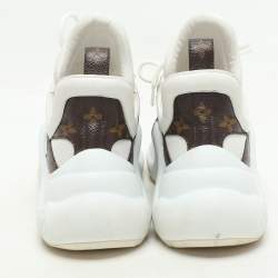 Pre Owned حذاء رياضي لوي فيتون أبيض/بني شبكي ومغلف بقماش مونوجرامي أرشلايت منخفض مقاس 37.5