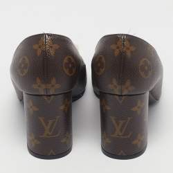 Pre Owned Louis Vuitton Monogram Canvas Madeleine Pumps Size 39