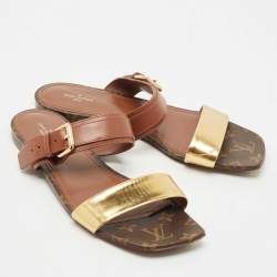 مملوكة مسبقًا Louis Vuitton Brown/Gold Leather and Monogram Canvas Buckle Flat Sandals Size 41