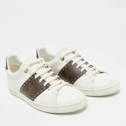 مملوكة مسبقًا Louis Vuitton White/Brown Monogram Canvas and Leather Frontrow Lace Up Sneakers Size 39