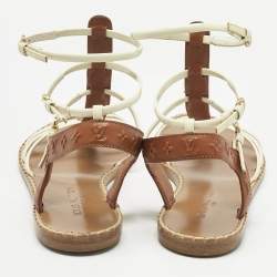 مملوكة مسبقًا Louis Vuitton Cream/Brown Patent And Monogram Leather Key West Flat Sandals Size 39.5