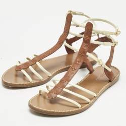 مملوكة مسبقًا Louis Vuitton Cream/Brown Patent And Monogram Leather Key West Flat Sandals Size 39.5