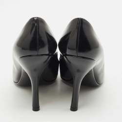 Pre Owned Louis Vuitton Black Leather and Patent Leather Urban Twist Pumps Size 39