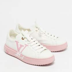 مملوكة مسبقًا حذاء رياضي لويس فيتون جلد أبيض ووردي برباط علوي مقاس 39