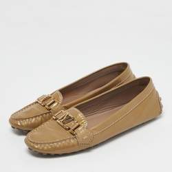 Pre Owned Louis Vuitton Beige Patent Leather Oxford Loafers Size 38.5