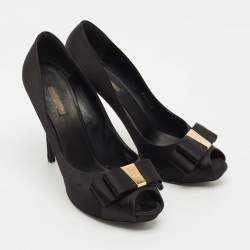 Pre Owned Louis Vuitton Black Satin Bow Peep Toe Pumps Size 40.5