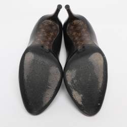 Pre Owned Louis Vuitton Black Leather Pumps Size 37.5