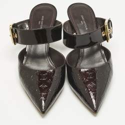 مملوكة مسبقًا Louis Vuitton Burgundy Monogram Patent Leather Buckle Mules Size 40