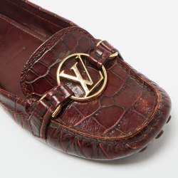 Pre Owned Louis Vuitton Burgundy Croc Embossed Leather Dauphine Loafers Size 38