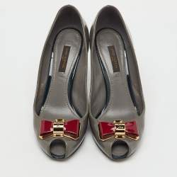 Pre Owned Louis Vuitton Grey Patent Leather Lou Peep Toe Pumps Size 37