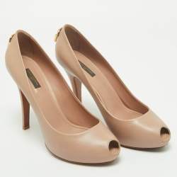 Pre Owned Louis Vuitton Beige Leather Oh Really! Peep Toe Pumps 40