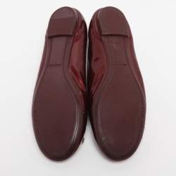 مملوكة مسبقًا Louis Vuitton Burgundy Patent Leather Debbie Bow Ballet Flats Size 38