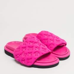 Pre Owned Louis Vuitton Pink Neoprene Pool Pillow Flat Sandals Size 40