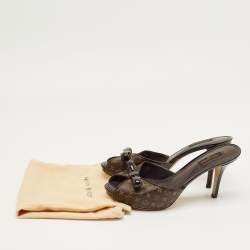 Pre Owned Louis Vuitton Brown Monogram Canvas And Patent Leather Malibu Slides Sandals Size 38