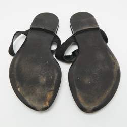 مملوكة مسبقًا Louis Vuitton Size 38 Black Suede Thong Flat Sandals