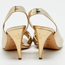 مملوكة مسبقًا صندل لوي فيتون باربارا سيور متعاكسة فتحة كعب جلد لامع ذهبي مقاس 37.5