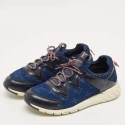مملوكة مسبقًا Louis Vuitton Run Away Size 39 Blue/Black Leather and Monogram Mesh Low Top Sneakers