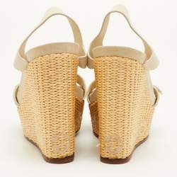 مملوكة مسبقًا صندل بلاتفورم لوي فيتون جلود أوف وايت رافيا مقاس 36.5