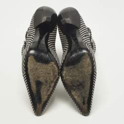 مملوكة مسبقًا Louis Vuitton Size 37.5 Black/White Canvas Ankle Length Boots