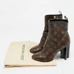 مملوكة مسبقًا حذاء بوت لويس فيتون قماش مونوجرام بني طول الكاحل مقاس 37