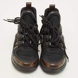 مملوكة مسبقًا حذاء رياضي لوي فيتون "ارشليت" جلد أسود وكانفاس مونوغرامي مقاس 36