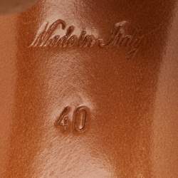 مملوكة مسبقًا صندل لوي فيتون لوغو بفصوص منفوشة جلد بني مقاس 40