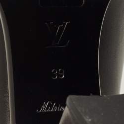 Pre Owned Louis Vuitton Size 39 Black Leather Buckle Details Chelsea Boots