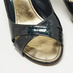 مملوكة مسبقًا حذاء كعب عالي لوي فيتون فيرنيس جلد براءة اختراع أخضر غامق مونوجرام مقاس 39