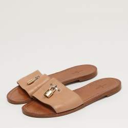 Pre Owned Louis Vuitton Lock It Size 38 Beige Leather Flat Slide