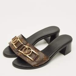 مملوكة مسبقًا Louis Vuitton Lock It Size 38 Brown Monogram Canvas Slide Sandals