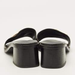 مملوكة مسبقًا Louis Vuitton Lock It Size 38 Brown Monogram Canvas Slide Sandals