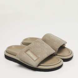 مملوكة مسبقًا صندل فلات لويس فويتون قماش منوغرام رمادي بيلوو بول مقاس 38