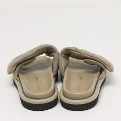 مملوكة مسبقًا صندل فلات لويس فويتون قماش منوغرام رمادي بيلوو بول مقاس 38