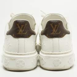 مملوكة مسبقًا Louis Vuitton Time Out Size 39 White/Brown Monogram Canvas and Leather Low Top Sneakers