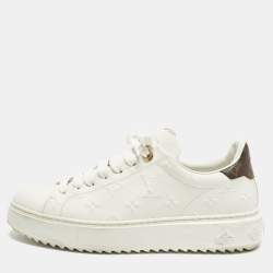 Pre Owned Louis Vuitton Time Out Size 39 White/Brown Monogram Canvas and Leather Low Top Sneakers