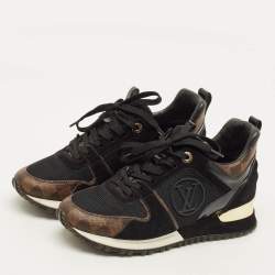 مملوكة مسبقًا حذاء رياضي لوي فيتون كانفاس مونوغرام أسود وقماش وزبدة مقاس 38.5