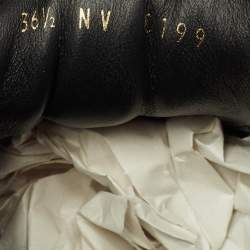 مملوكة مسبقًا حذاء رياضي لوي فيتون كانفاس مونوغرام أسود وقماش وزبدة مقاس 38.5