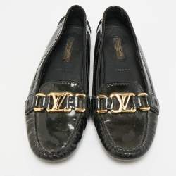 مملوكة مسبقًا Louis Vuitton Oxford Size 36 Black Patent Leather Loafers