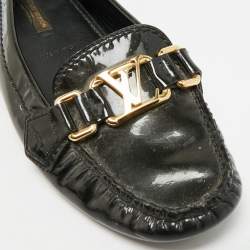 مملوكة مسبقًا Louis Vuitton Oxford Size 36 Black Patent Leather Loafers
