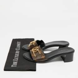 مملوكة مسبقًا Louis Vuitton Lock It Size 39 Brown Monogram Canvas Slide Sandals