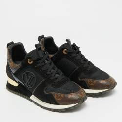 مملوكة مسبقًا Louis Vuitton Run Away Size 36.5 Black/Brown Monogram Canvas and Suede Lace Up Sneakers