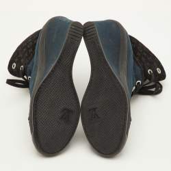 مملوكة مسبقًا Louis Vuitton Batignolles Size 39.5 Navy Blue/Black Monogram Suede and Canvas Wedge Ankle Boots