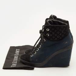 مملوكة مسبقًا Louis Vuitton Batignolles Size 39.5 Navy Blue/Black Monogram Suede and Canvas Wedge Ankle Boots